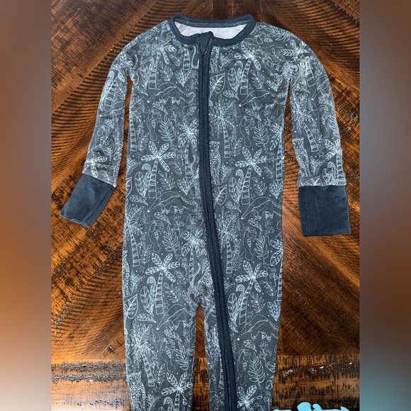 Blake + Rae - Picture 1 of 1